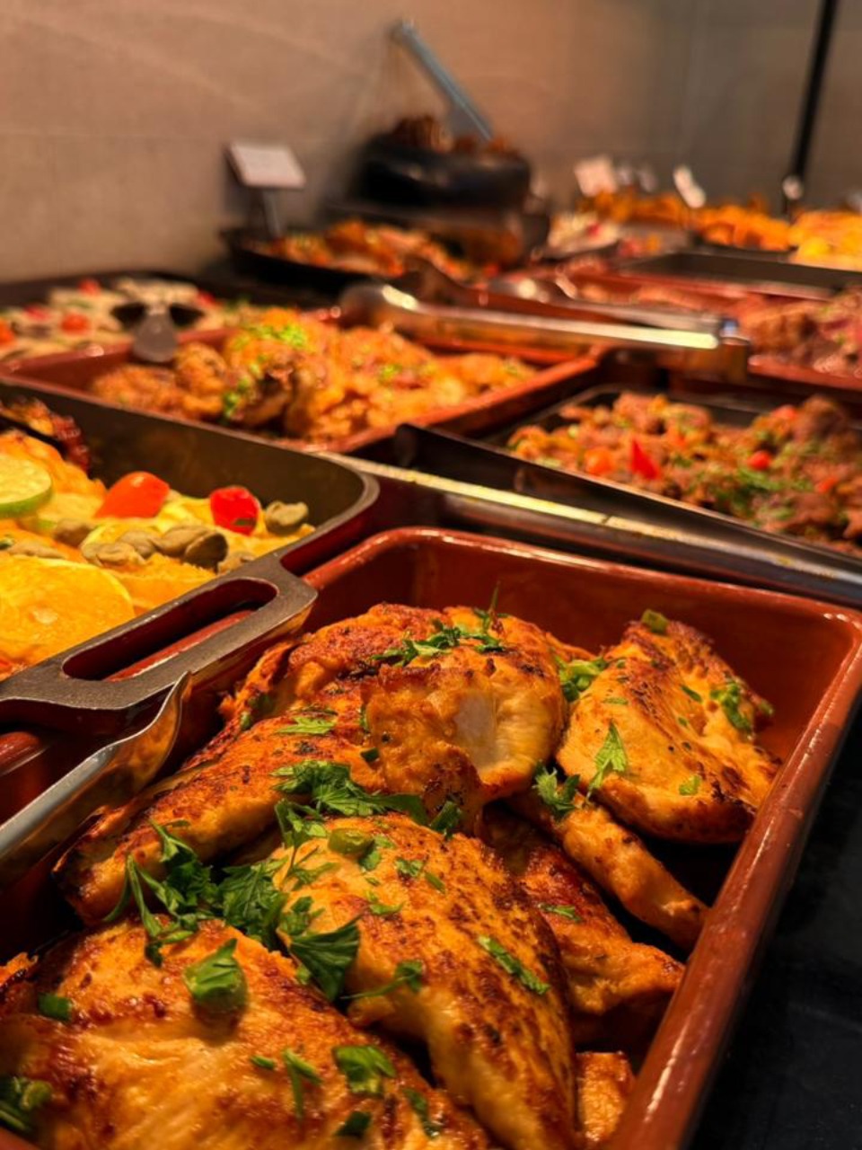 Prato de comida brasileira servido no Gordino's